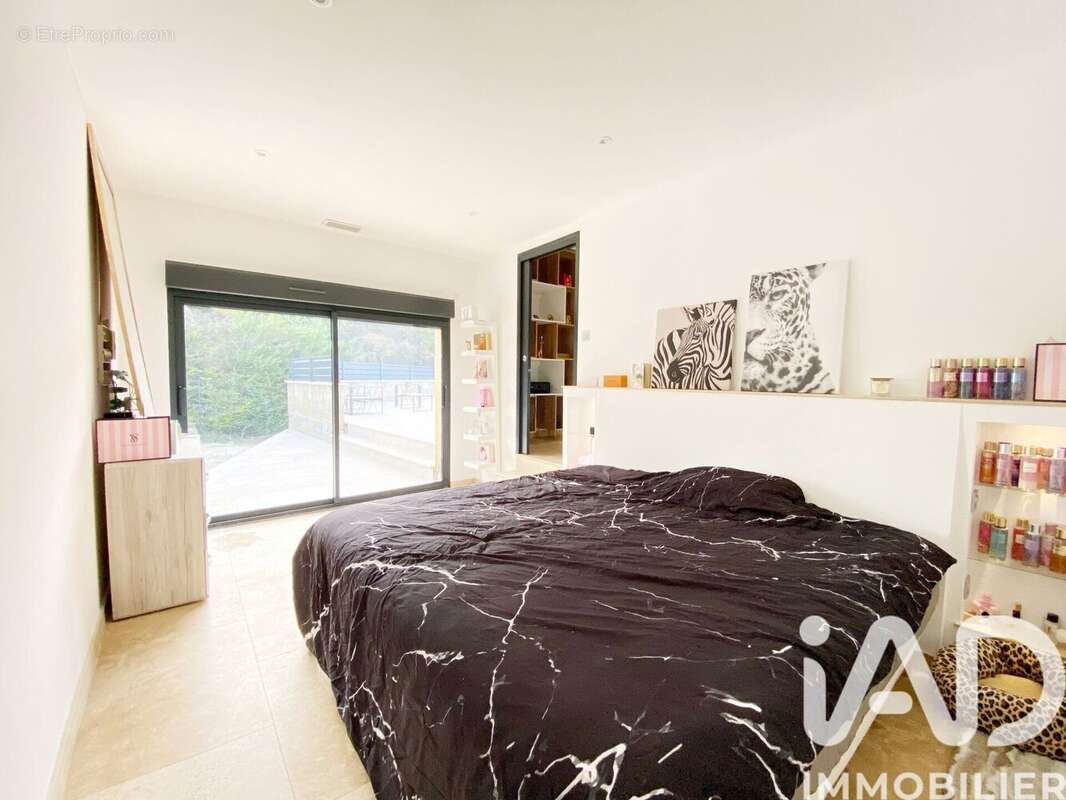 Photo 6 - Maison à VAISON-LA-ROMAINE