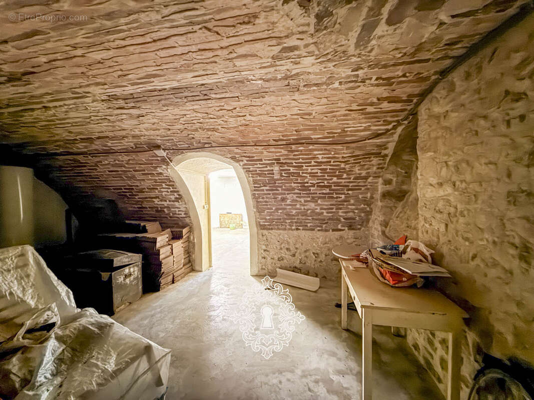 Maison à LONGUEVILLE