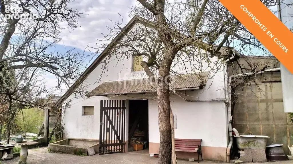 Maison avec une dépendance, sur 7 ares - photo 18
