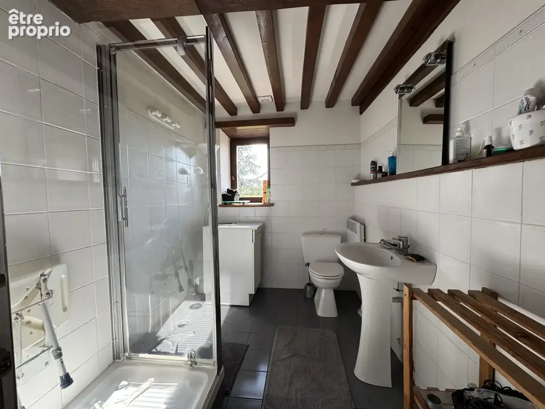 Ensemble immobilier sur 1.3 ha - 5 minutes de l’A84 - photo 10