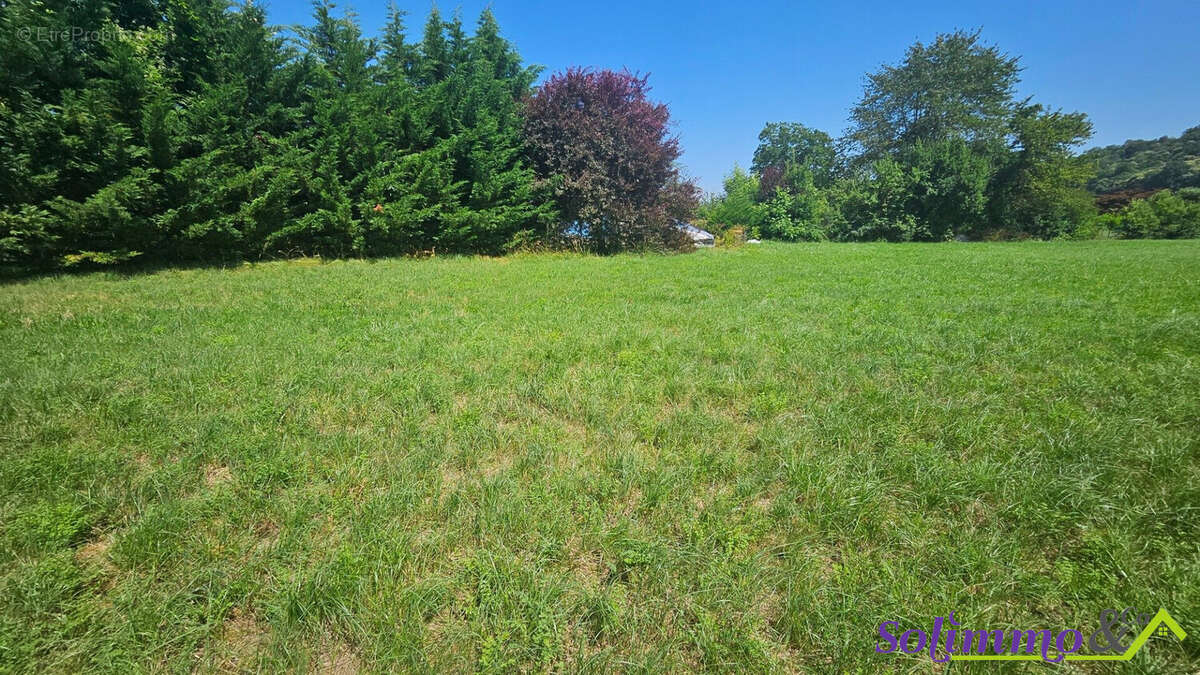 Terrain à CHARANCIEU