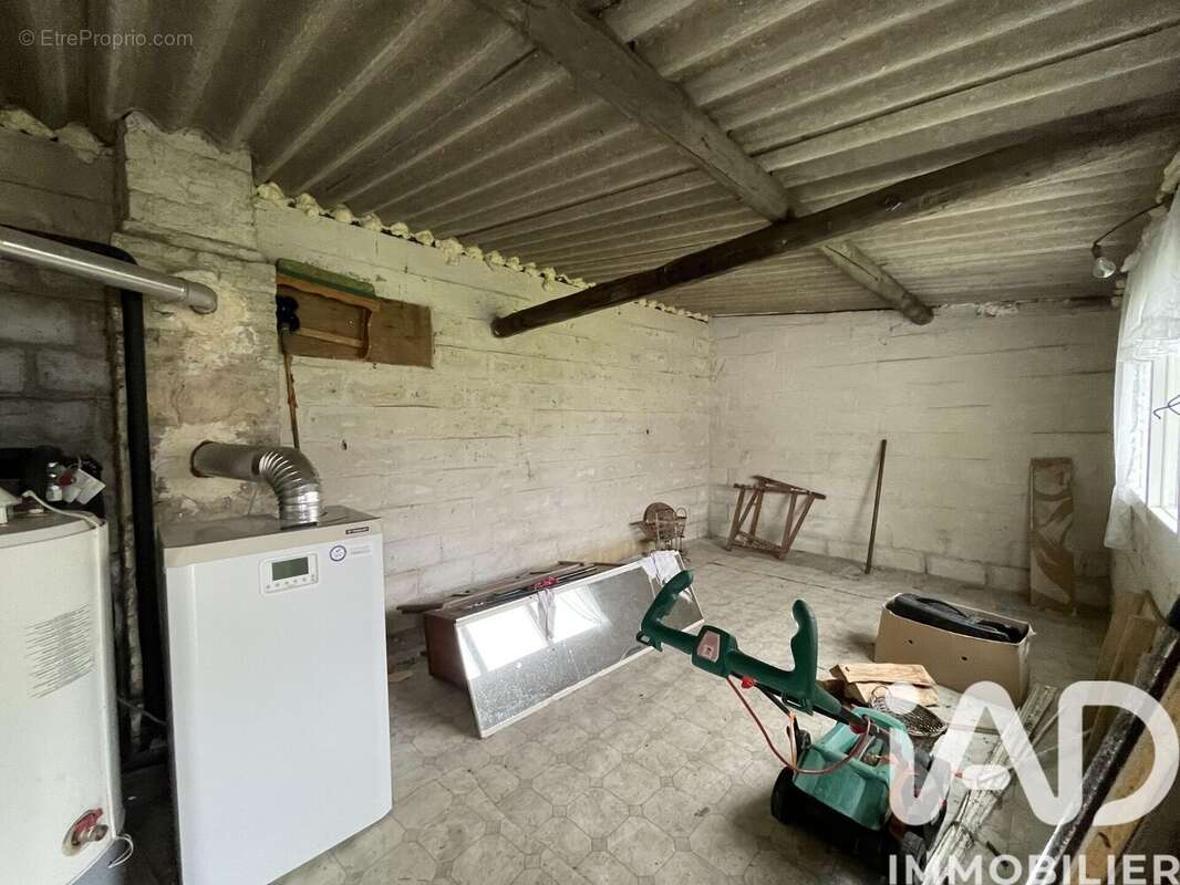 Maison 140 m² à Masnieres  - photo 6