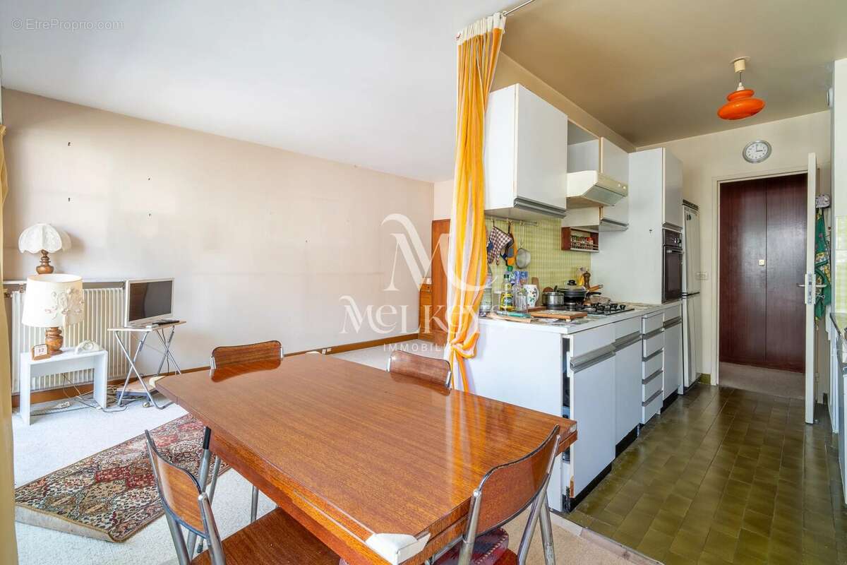 Appartement à BOULOGNE-BILLANCOURT
