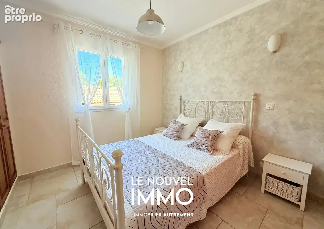 Maison 4 pièces 103 m² à vendre à Berre-L'etang (13130) - photo 9