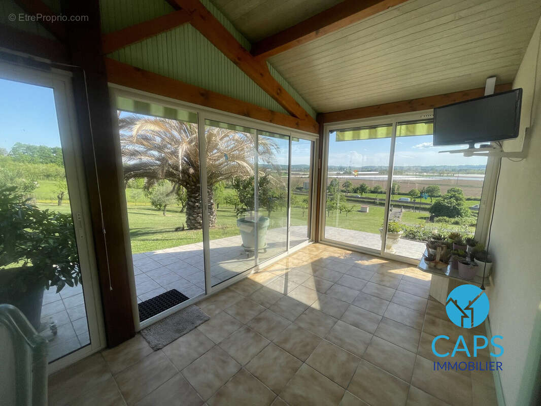 Maison 103 m² à Port-Sainte-Marie  - photo 7