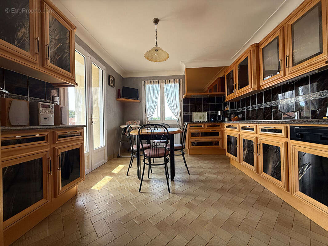 Maison St Viaud 177 m2 - photo 3