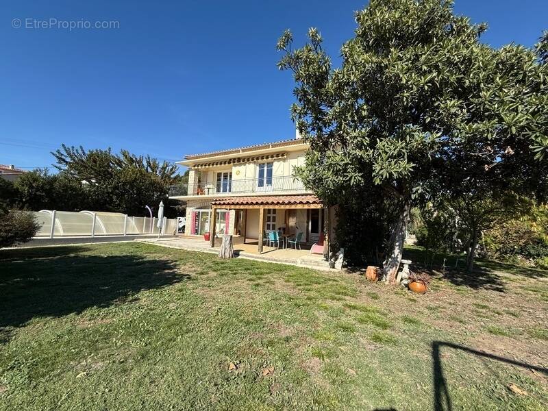 Maison à SAINT-AMBROIX
