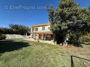 Maison à SAINT-AMBROIX