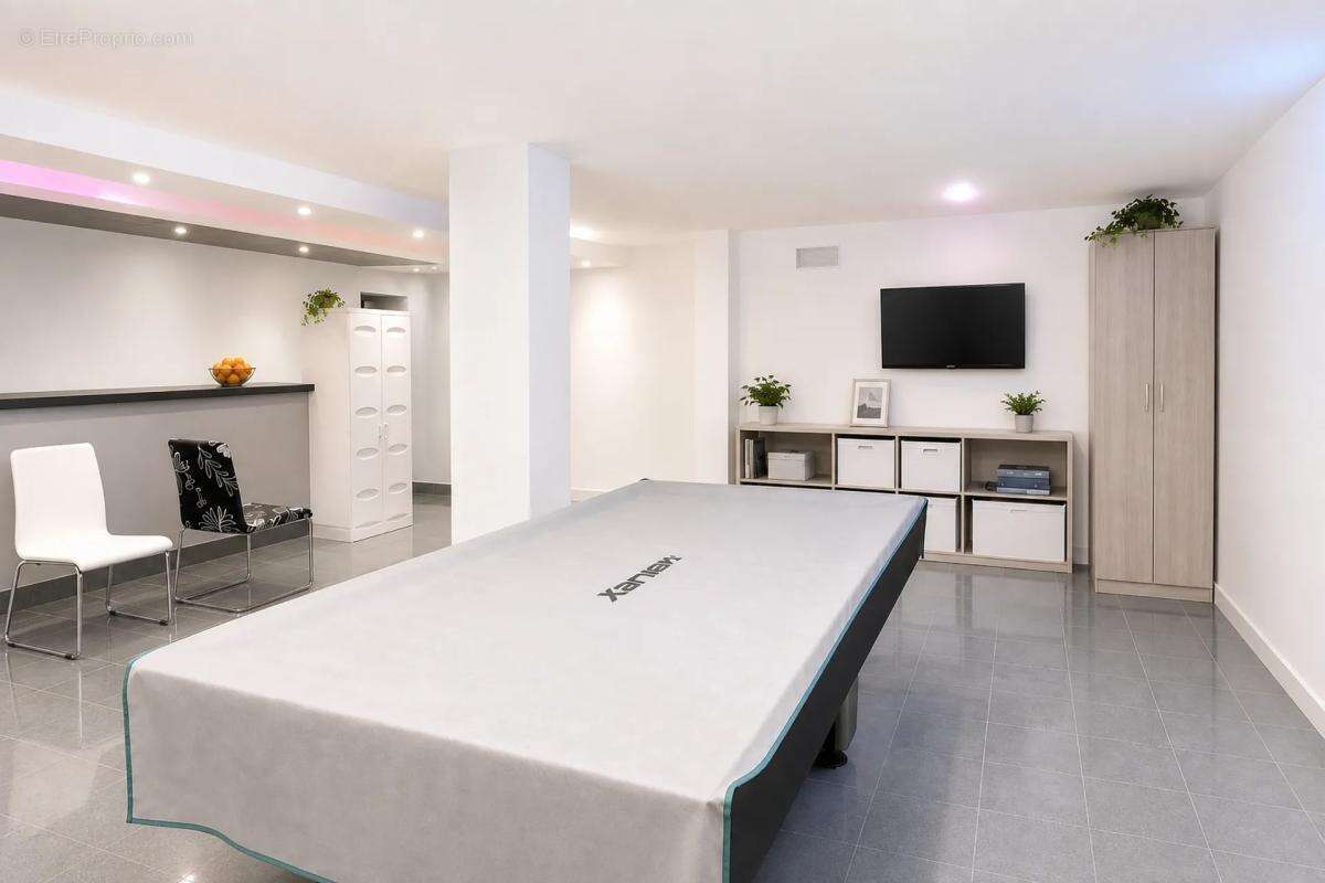 Ensemble immobilier loué à Wittenheim, 9 pièces - photo 22