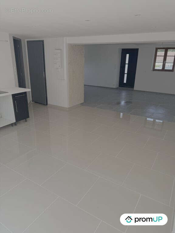 Maison à SAINT-LEGER-DES-VIGNES