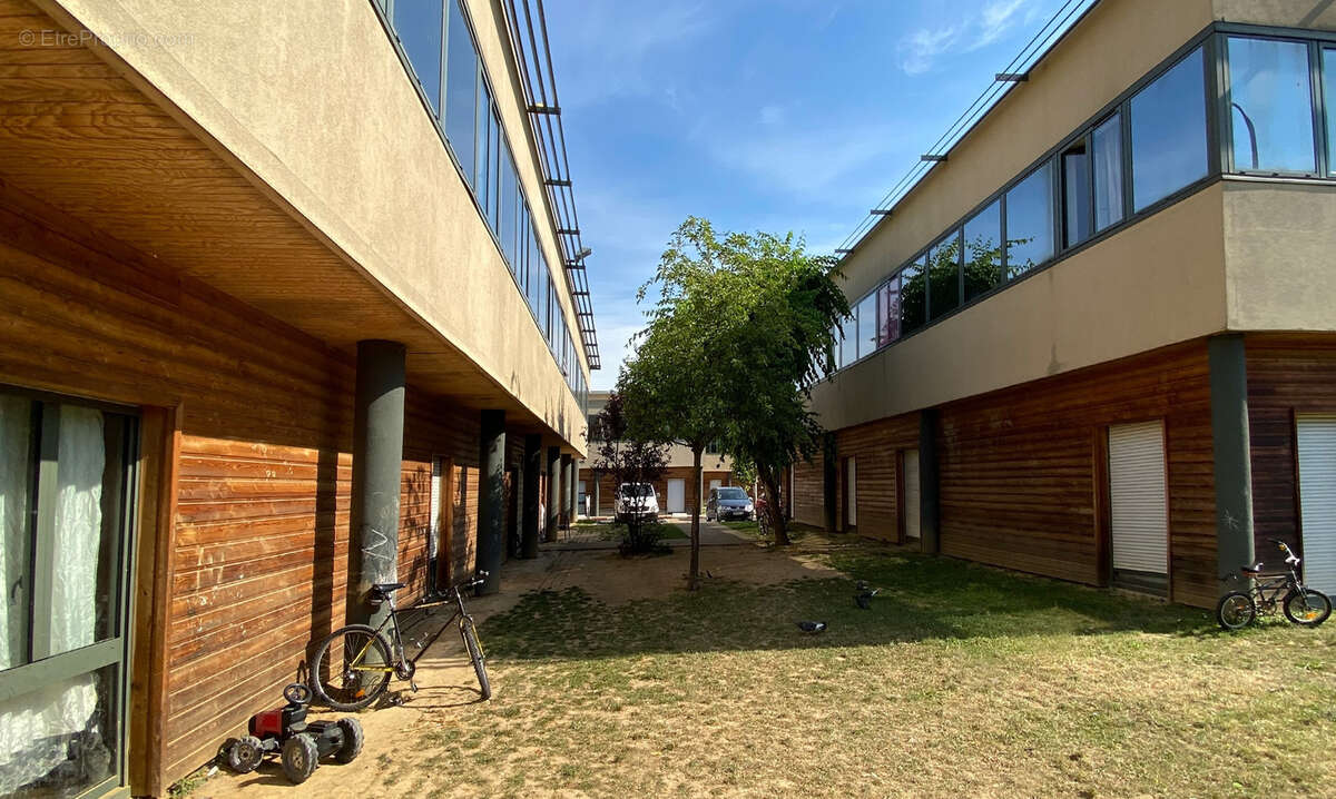Opportunité d'investissement a LE BLANC MESNIL 93150 - photo 3