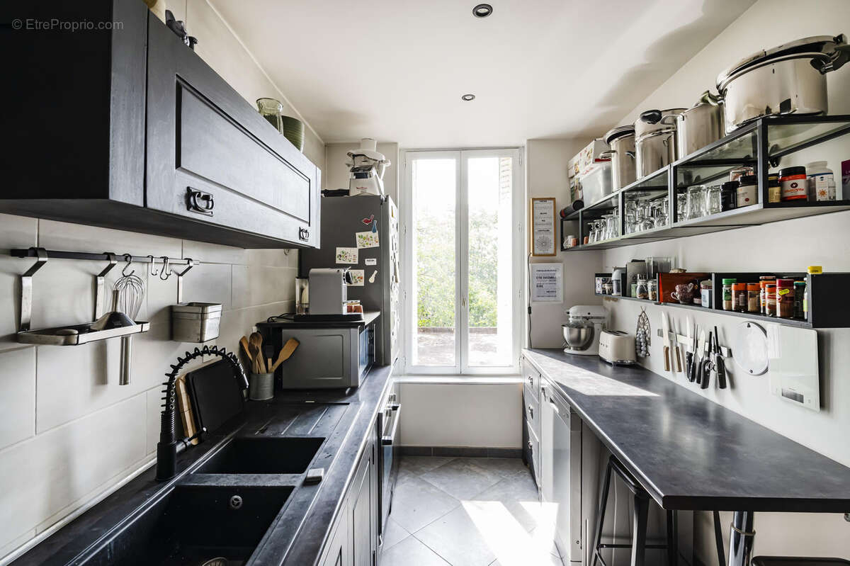 Appartement à SURESNES