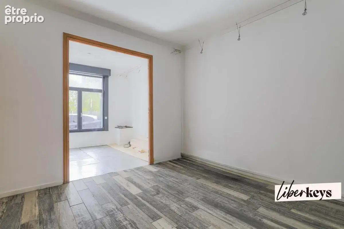 À vendre – Charmante maison semi-individuelle 3 chambres – Secteur recherché proche du stade de Valenciennes - photo 4