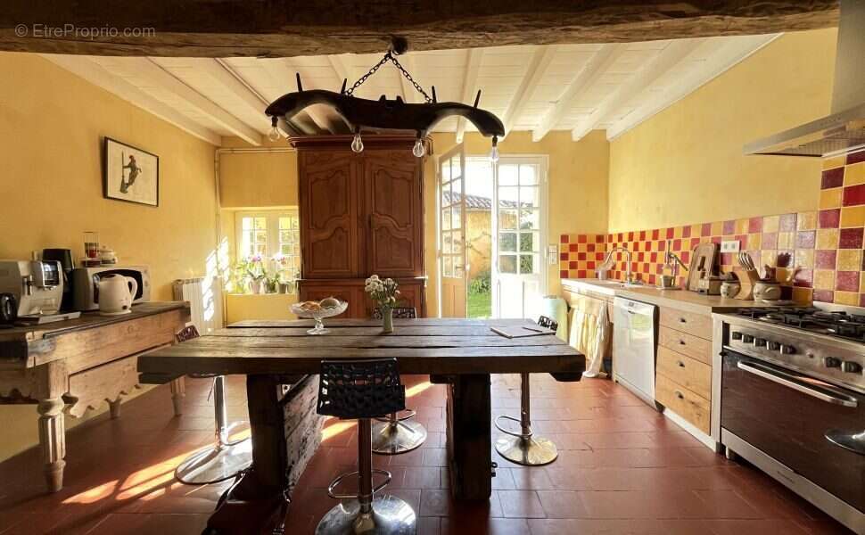 Maison à HAGETMAU