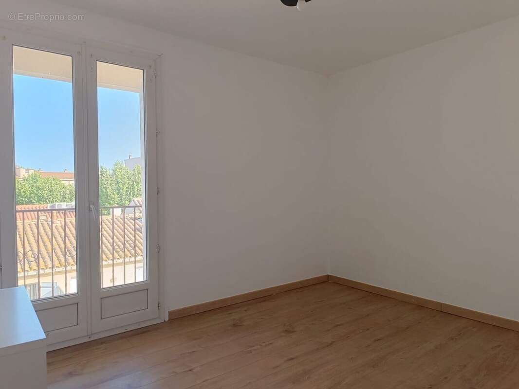 Chambre - Appartement à NARBONNE