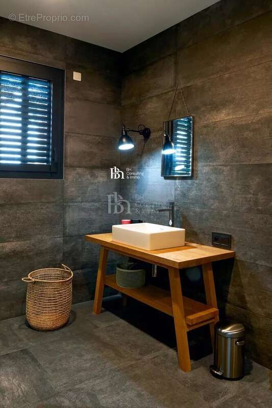 Maison à LE BOUSCAT