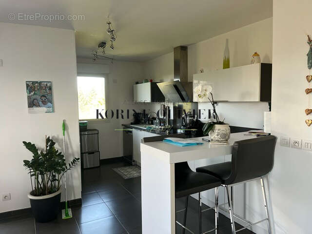 T4 dernier étage - Terrasse - Garage double - 106m2 - photo 8