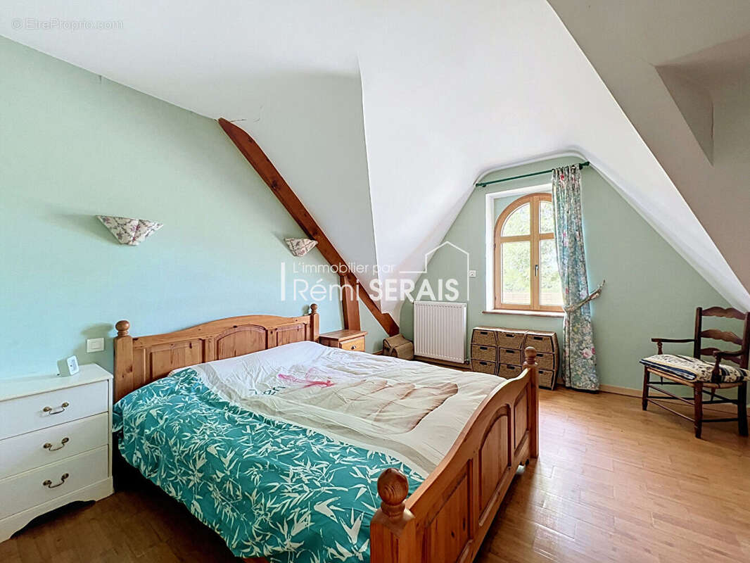 Propriété contemporaine  de caractère sur 5.8 hectares aux portes de Sées. - photo 10
