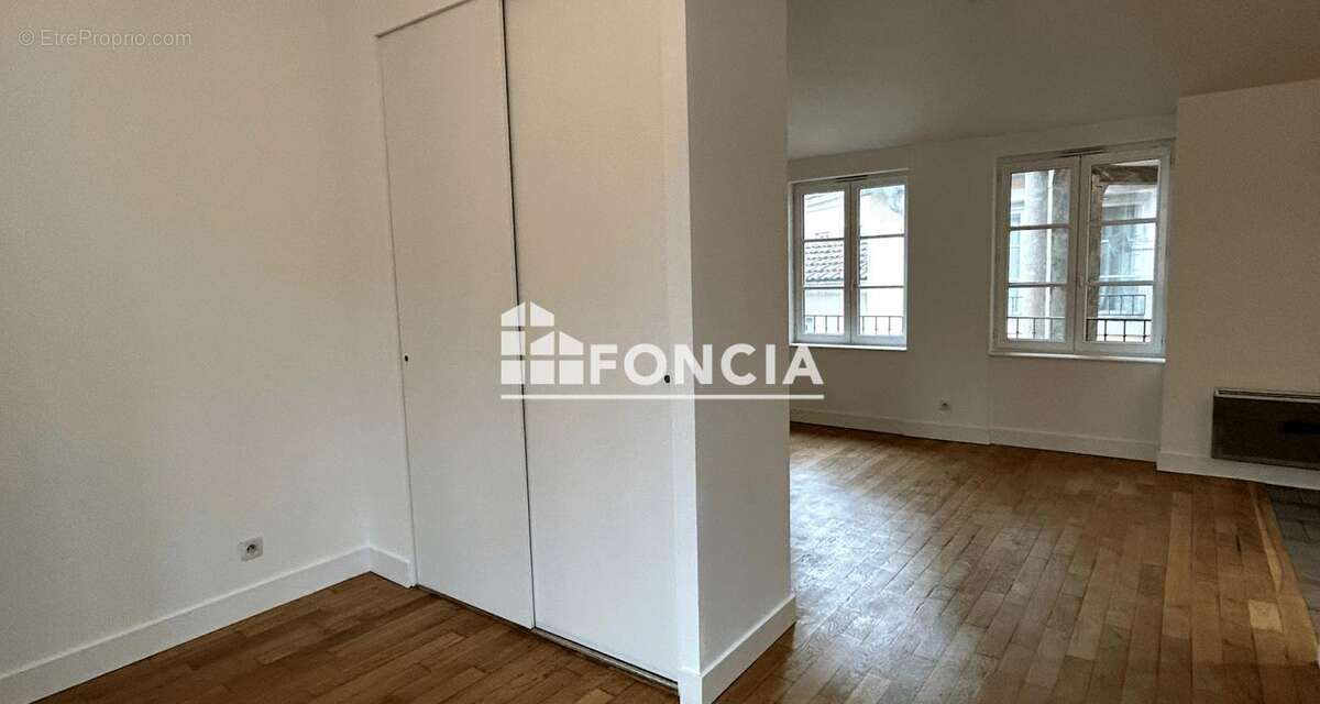 Appartement à LYON-1E