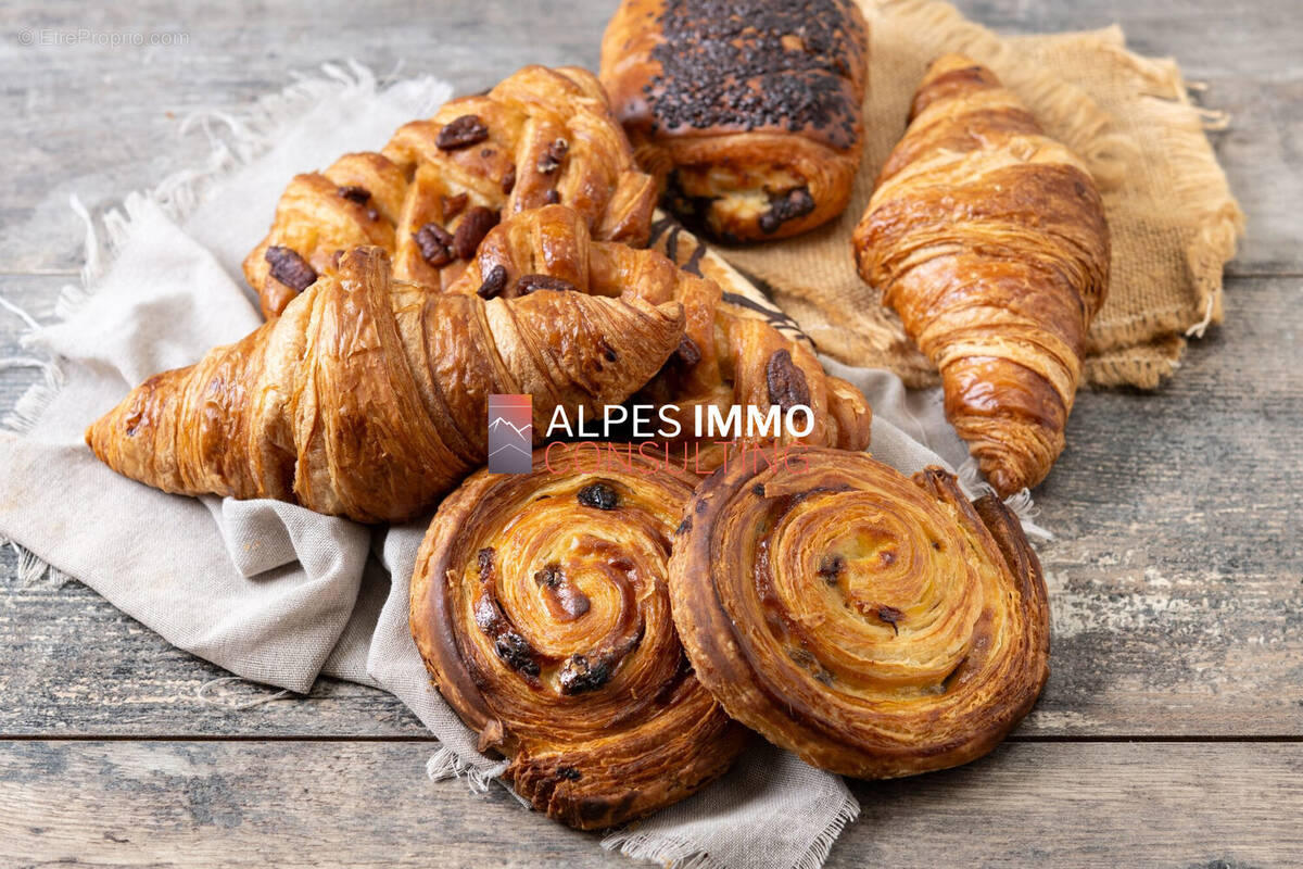 Autre à SAINT-ETIENNE-DE-SAINT-GEOIRS