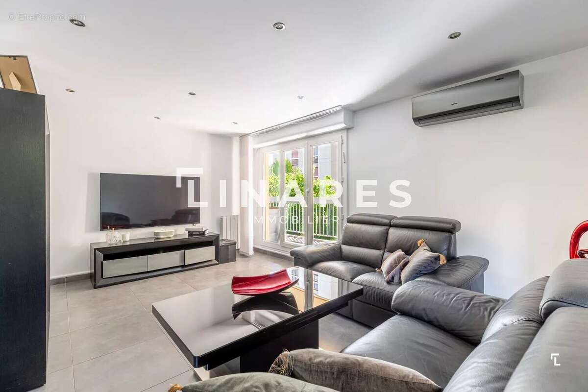 Appartement à MARSEILLE-12E