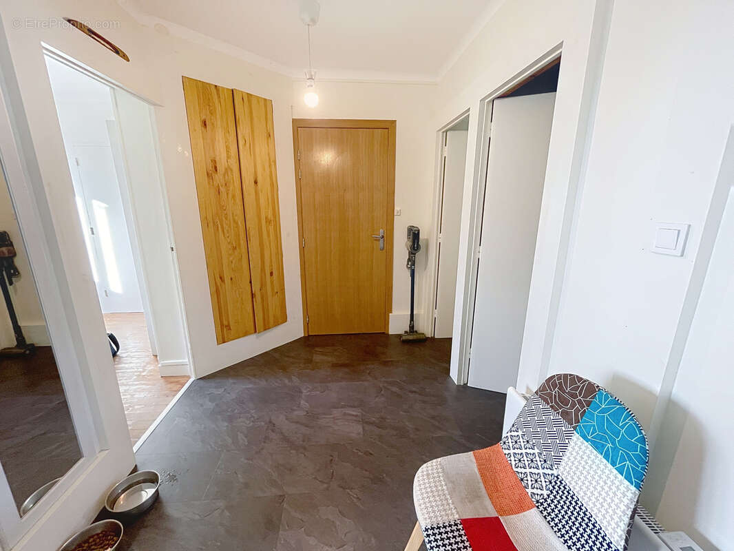 Appartement à VERNAISON