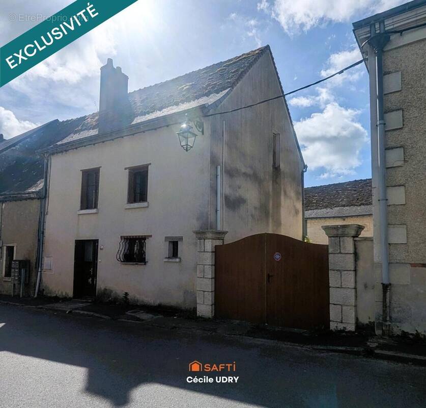 Photo 1 - Maison à SAINT-EPAIN