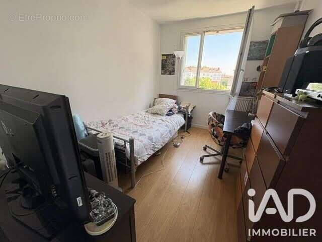 Photo 7 - Appartement à HOUILLES