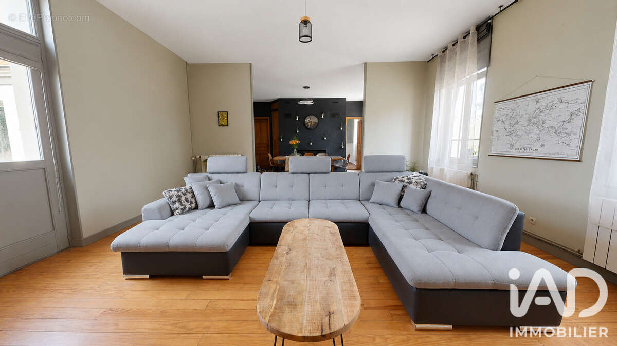 Maison 195 m² à Beutin  - photo 5