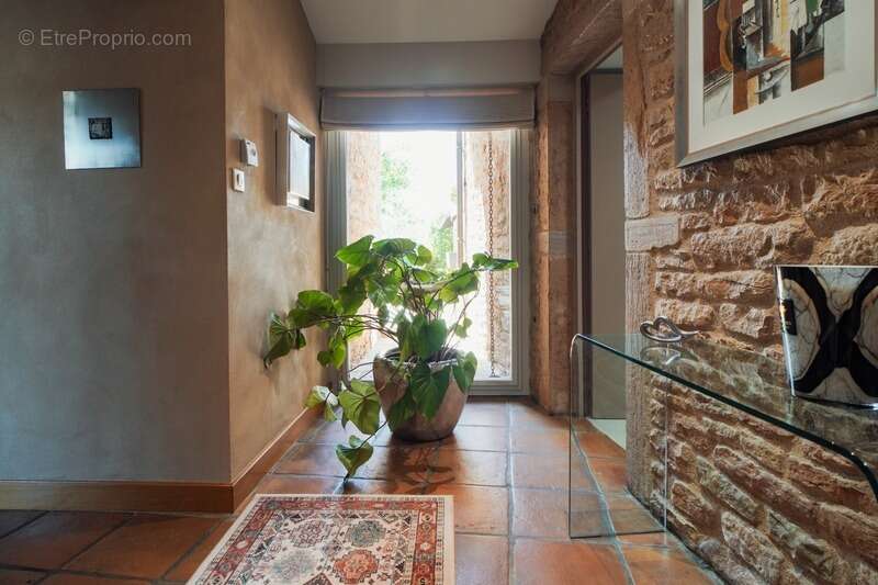 Maison à vendre 9 pièces proche de MACON (71) - photo 5