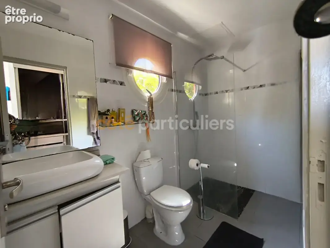 A VENDRE Villa  Saint-François 4 pièces - photo 14