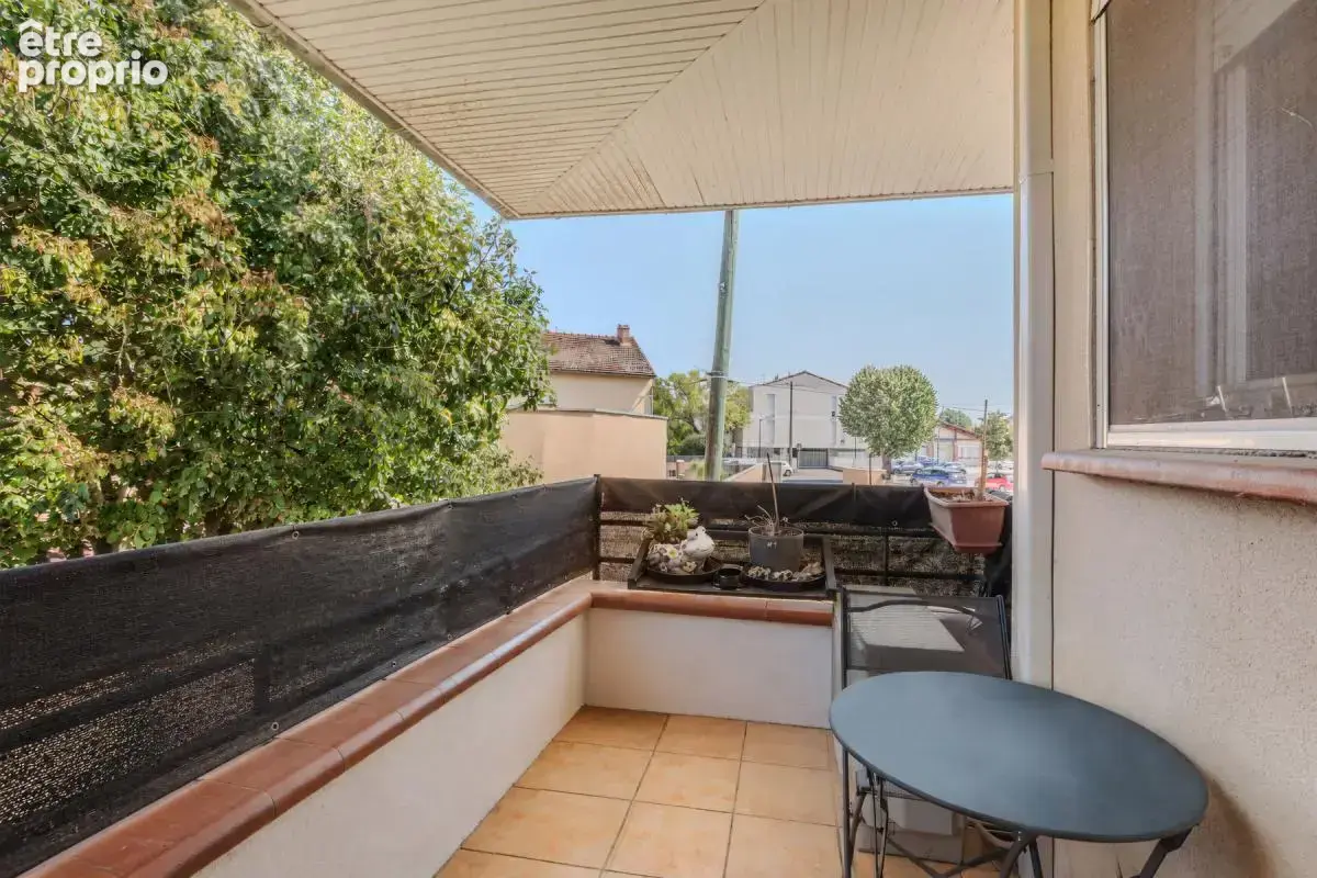 Appartement T3 avec terrasse Sud-Est et climatisation — Bruguières centre - photo 2
