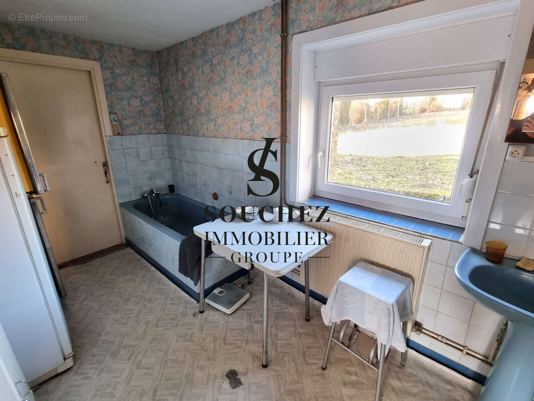 Maison 141 m² à Mingoval  - photo 7