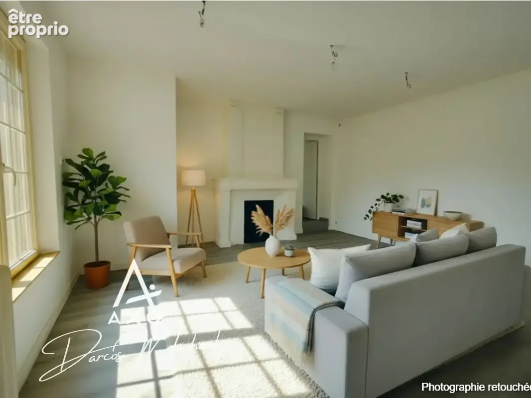 Immeuble de caractère  ~375 m²  Maison principale, 3 appartements loués, local professionnel  Beaufort-en-Anjou - photo 5
