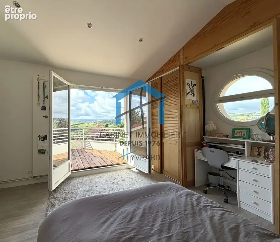 Villa type 7 de 210 m2 avec piscine LA FOUILLOUSE - ECULIEU - photo 16