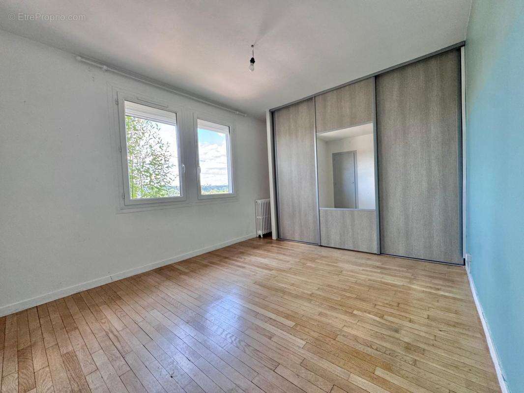Maison 56 m² à Limoges  - photo 4