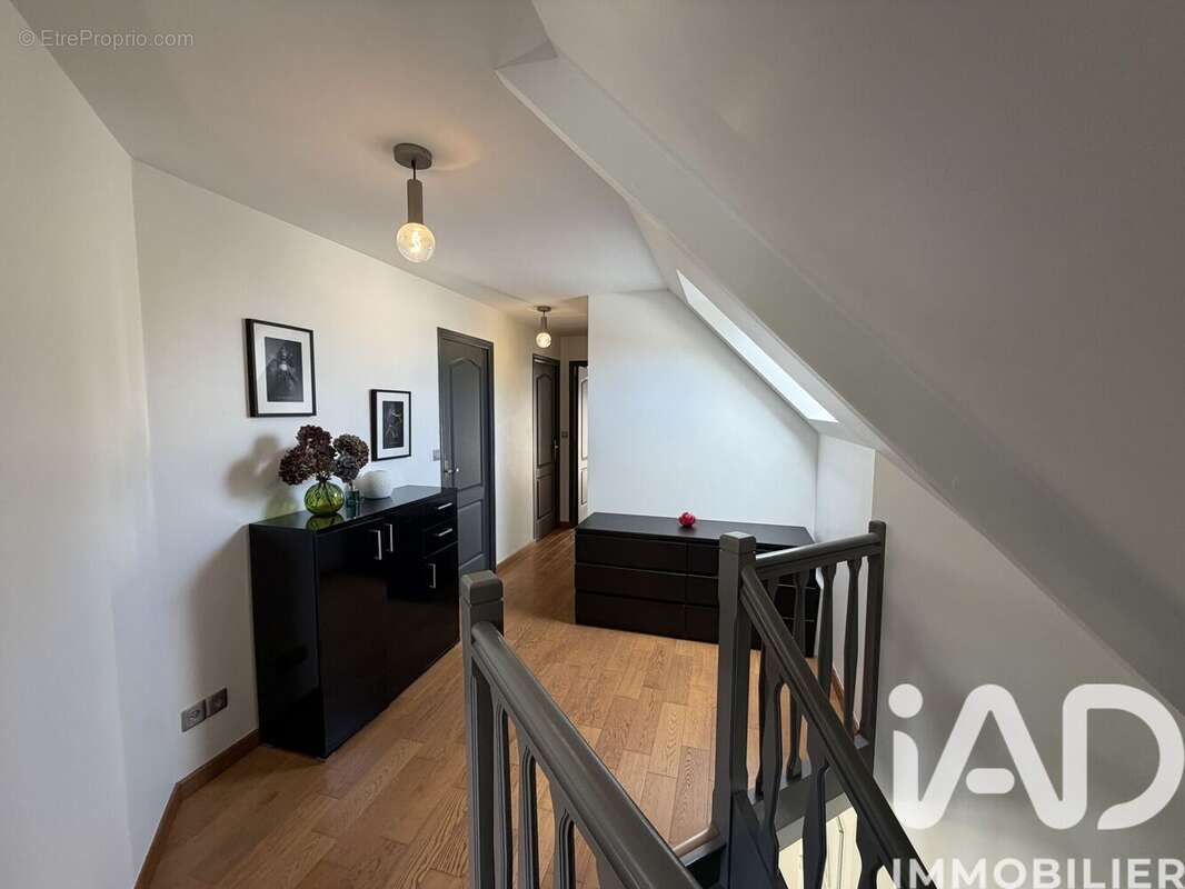 Photo 8 - Maison à SAINT-JEAN-LA-POTERIE