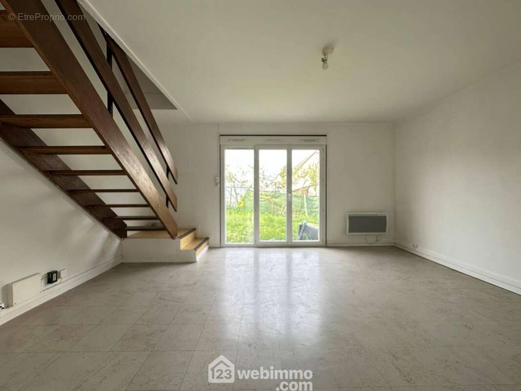 Vous disposez ... - Maison à SISSONNE