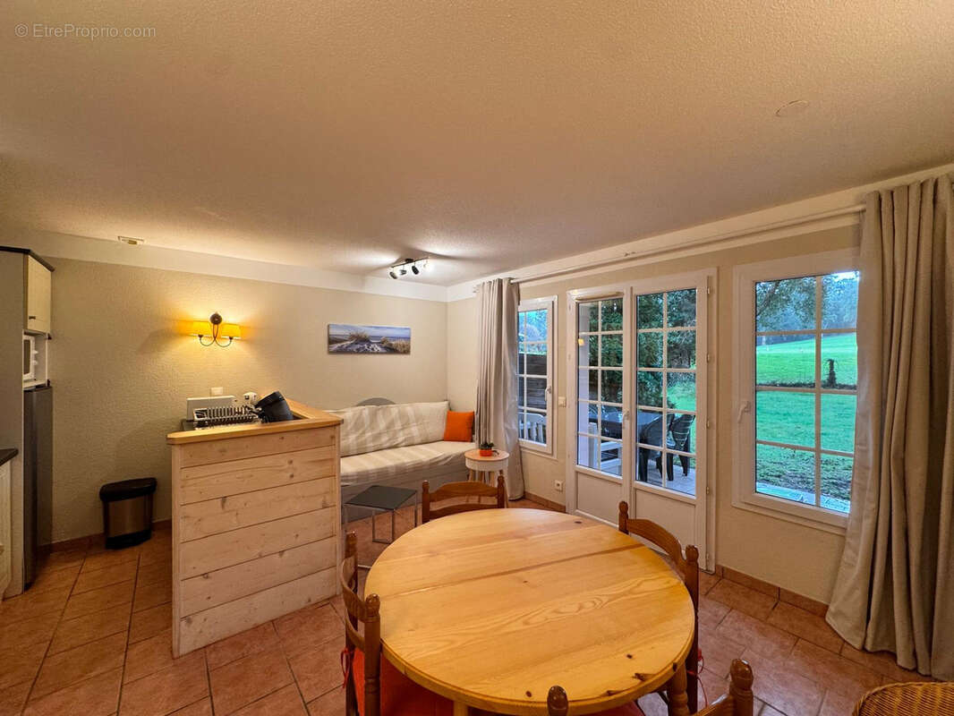 Maison à MOLIETS-ET-MAA