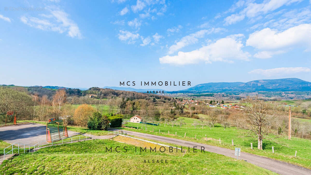 Appartement à COMBRIMONT