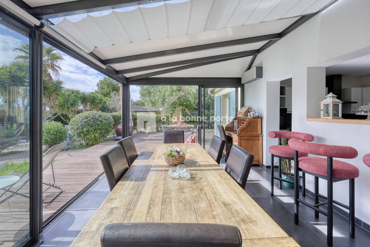 Maison à LA CADIERE-D&#039;AZUR