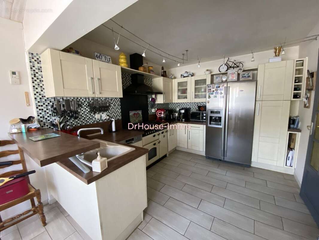 Maison à BEAURAINVILLE