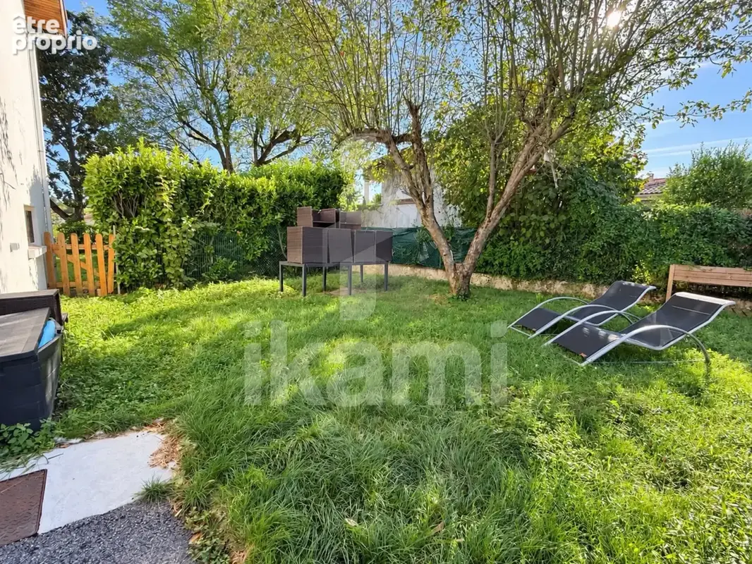 Communay   maison familiale avec jardin, garage, sous-sol aménagé et combles aménageables - photo 4
