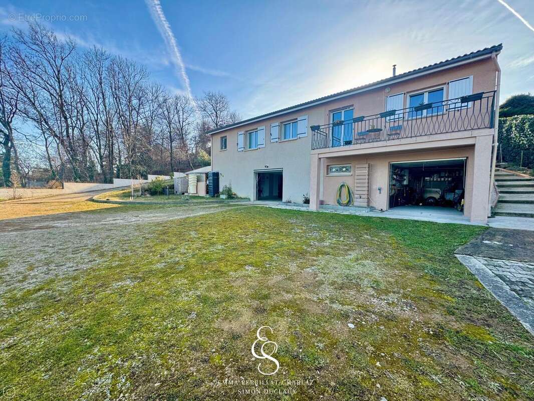 Photo 2 - Maison à DAVEZIEUX