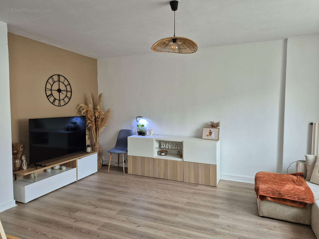 Appartement à LANVEOC