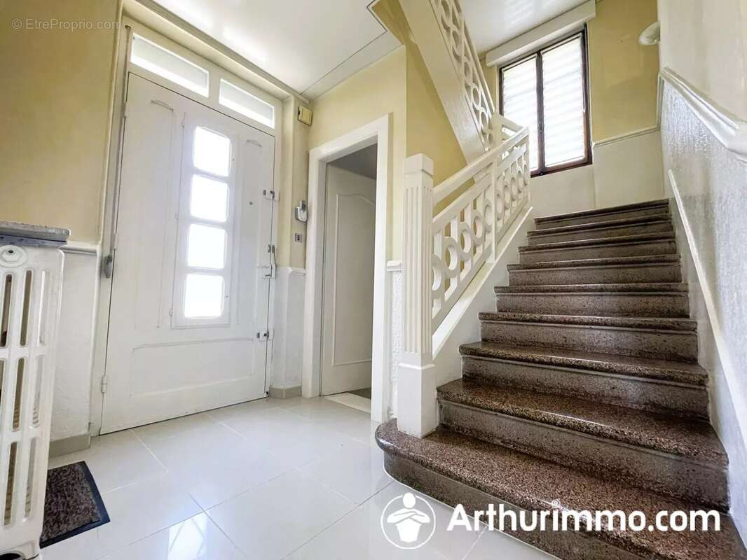 Maison à AUDINCOURT