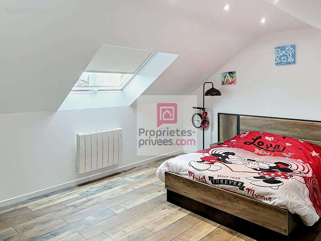 Maison Le Perray En Yvelines 4 chambres dont 2 de plain-pied - photo 8