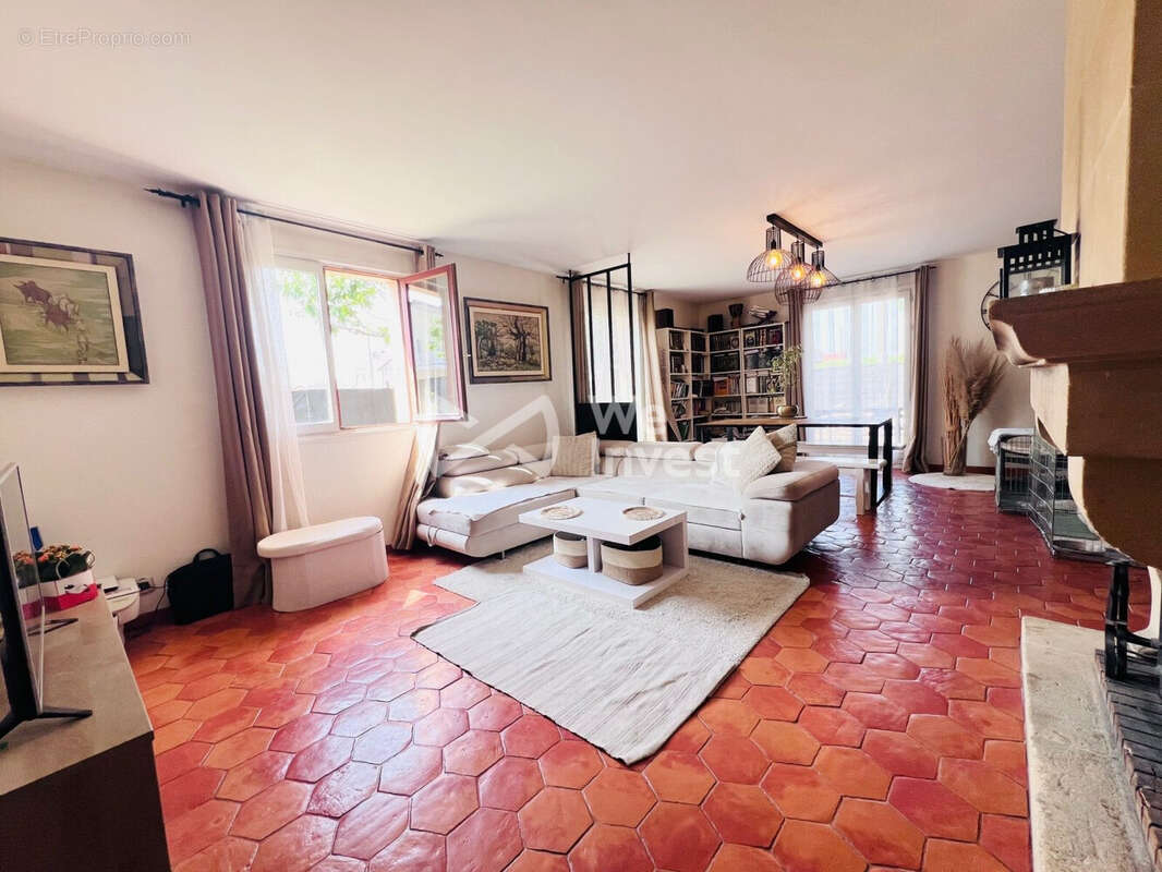 Maison à QUINCY-SOUS-SENART