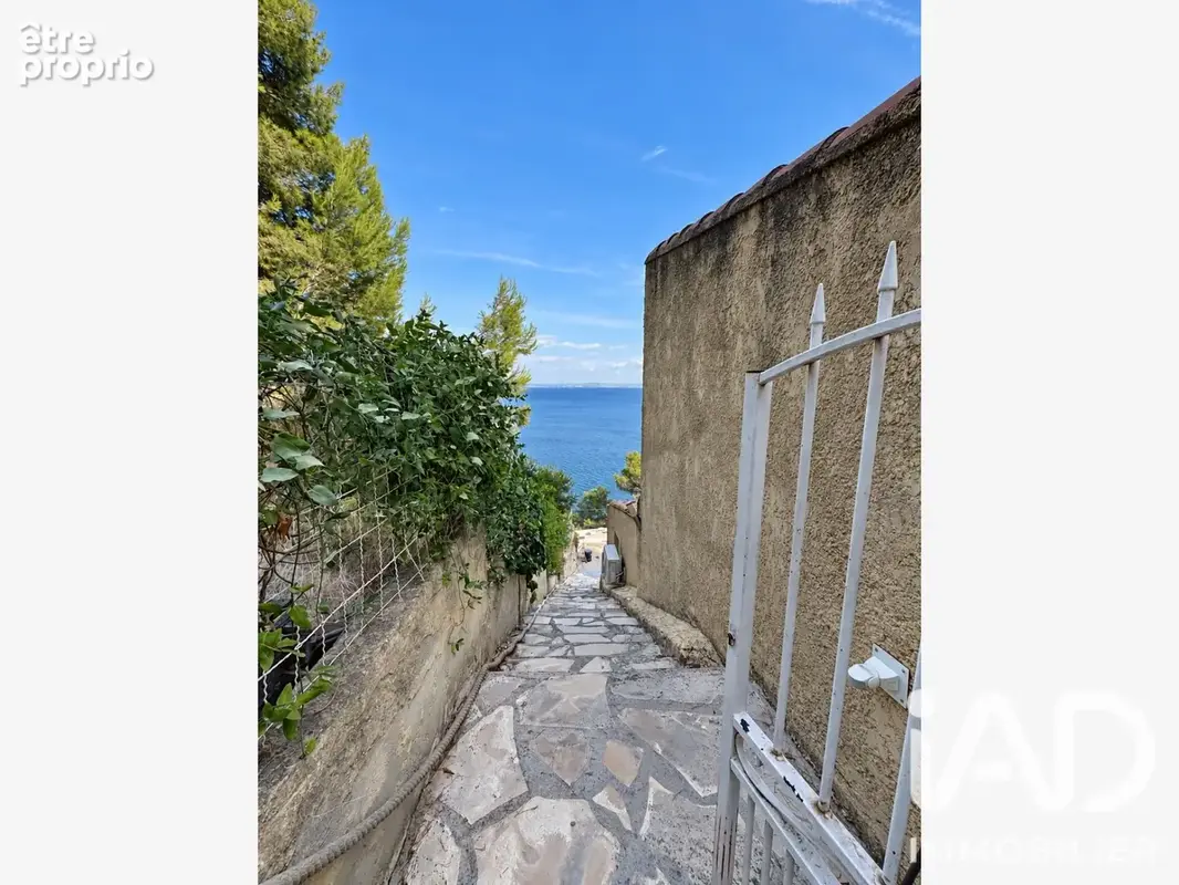 Photo 1 - Maison à ISTRES