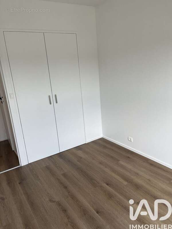 Photo 8 - Appartement à VOISINS-LE-BRETONNEUX